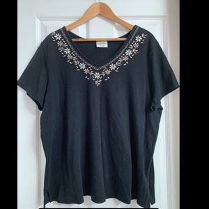 Essentials by Maggie 2X Black Shirt